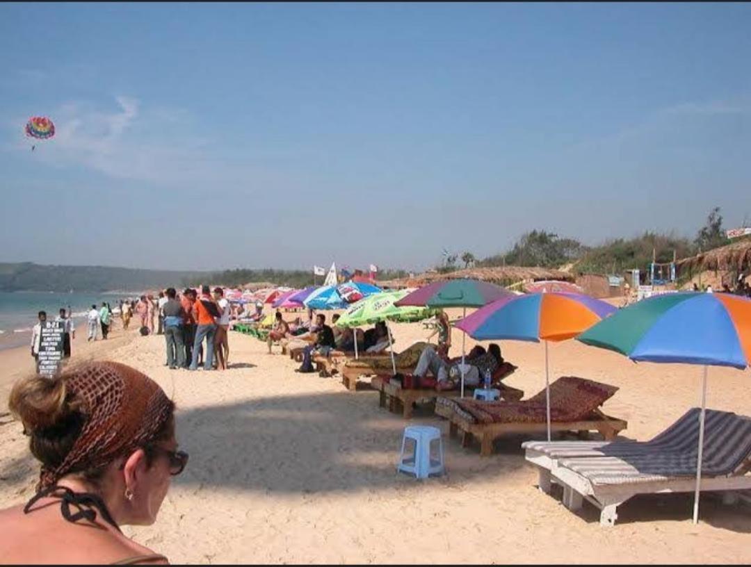 Red Rock Arambol Beach Hotel Exterior photo