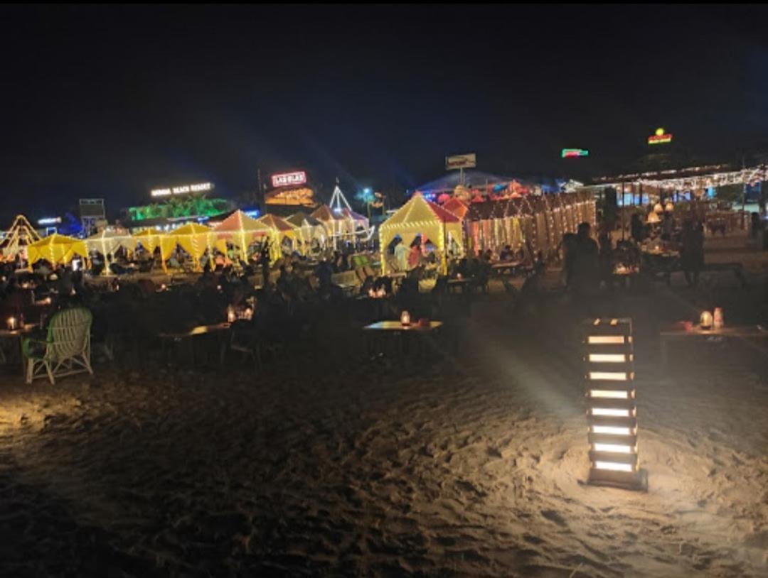 Red Rock Arambol Beach Hotel Exterior photo