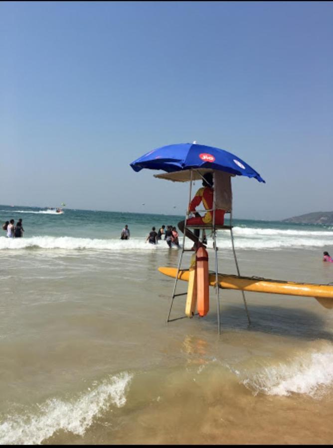 Red Rock Arambol Beach Hotel Exterior photo